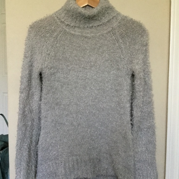 TWO Extra Small H&M Sweaters: Gray Turtleneck and Mint Green Crewneck NWOT - Picture 6 of 8